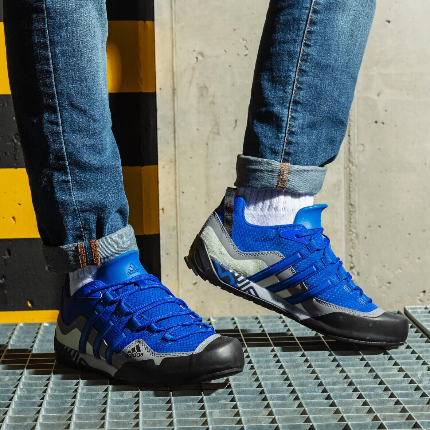 adidas Terrex Swift Solo Mens Hiking Shoes SIZE 8.5 9 12.5 Approach Walking Blue